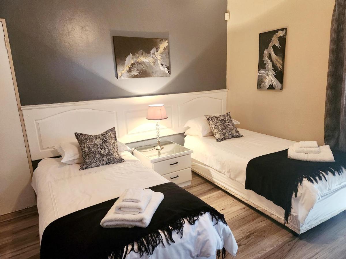 كلينموند The Wooden Leg Guesthouse المظهر الخارجي الصورة